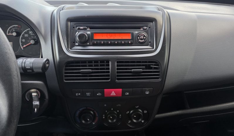 
								KLIMA  4 el. szyby  Czujniki parkowania full									