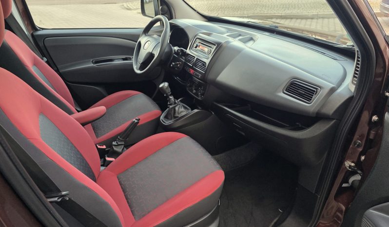 
								KLIMA  4 el. szyby  Czujniki parkowania full									