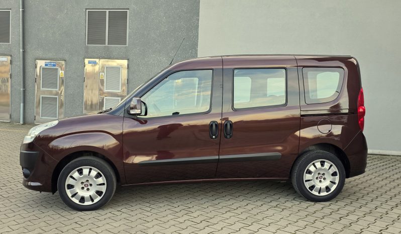 
								KLIMA  4 el. szyby  Czujniki parkowania full									