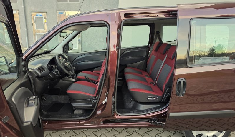 
								KLIMA  4 el. szyby  Czujniki parkowania full									