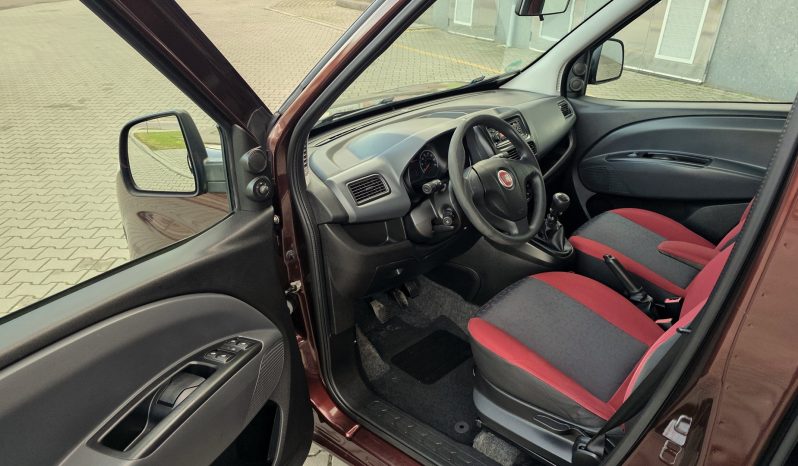 
								KLIMA  4 el. szyby  Czujniki parkowania full									