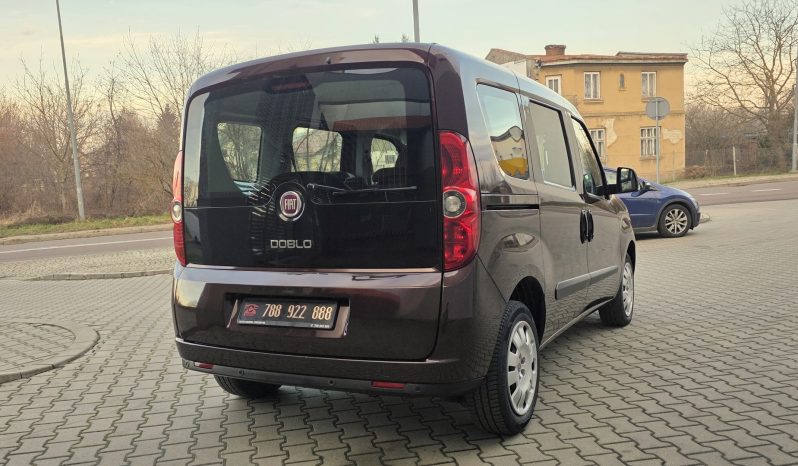 
								KLIMA  4 el. szyby  Czujniki parkowania full									